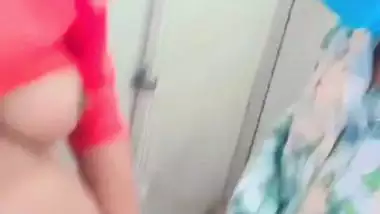 The guy enjoys office sex with a banker in the bathroom