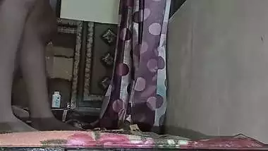 Horny husband fucks his sexy wife in desi couple sex