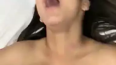 Sex with moans by horny Indian girlfriend MMS