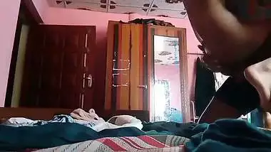 Kerala bus travel girl picked up and fucked at home