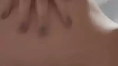 19 yr old girl stripteases erotically in desi girl nude MMS