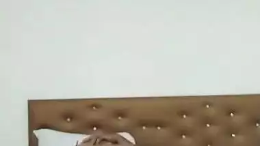 desi wife riding and hard fucking on top
