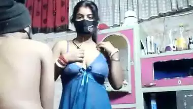 Live cam couple fucking viral video from pervert hubby