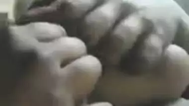 Whorish Indian wench is happy with nice boobs that wants to show them