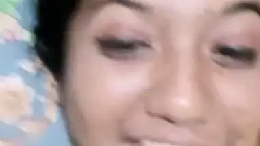Village GF topless selfie for boyfriend exposed