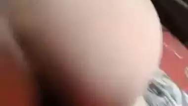 Desi xxx MMS of a pervert fucking his cousin like a beast