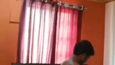 Couple gets drenched in sweat after a hard desi chudai