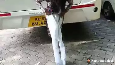 Tamil lady removes her salwar and panties outdoors