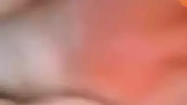 Nude ass showing Indian girl in horny mood for sex