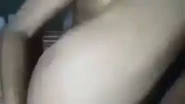 Mature desi girl masturbating with a sugarcane