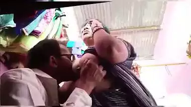 Tailor sucking big boobs of Kannada mature MILF aunty