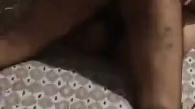 Cuckold shoots his GF’s viral sex video fucking a guy