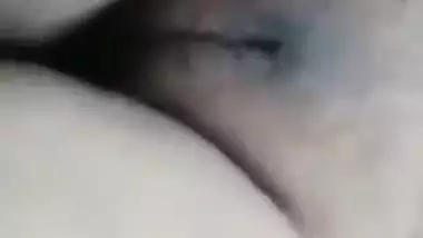 Married lady strips in front of the camera in Nepali xxx MMS