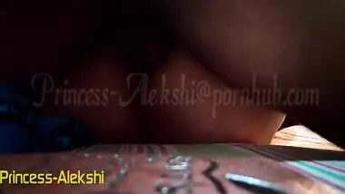 Desi couple fucking on the bed