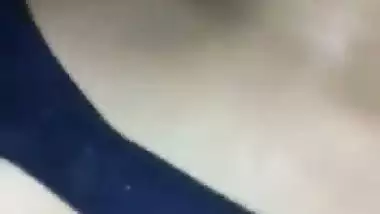 A guy fucks a village girl’s hairy pussy in the desi porn