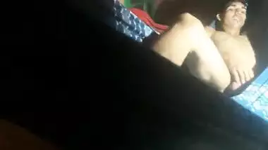 ନୋଭିନହୋ ଚେରେକା ଡା ନୋଭିନ୍ହା ମାଲ୍ କୁ ଭଲ ପାଆନ୍ତି |