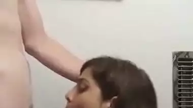 Chubby girl sucks a white dick in NRI porn