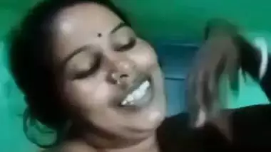 Village wife boob sucking by husband viral MMS