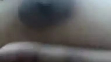 Tanker girlfriend boob show on video call viral MMS