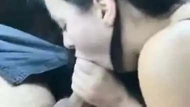 Mouthcum in car by girl full romance