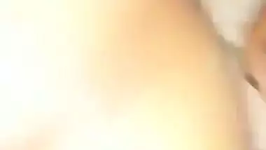 BF fucks a Bangla naked college girl in the bed