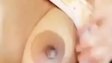 Innocent bhabhi boob show to ex-boyfriend viral MMS
