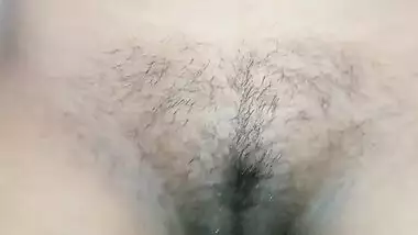 Cute Desi hairy pussy captured naked on cam