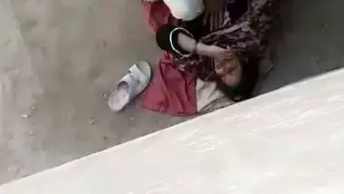 Sasur bahu xxx spy clip from Rajasthan