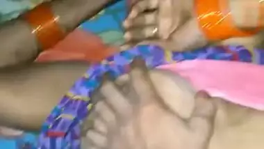 Mature Chachi fucking Desi Hindi XXX MMS