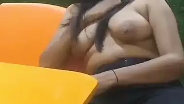 Cute GF sitting topless in restaurant FSI sex