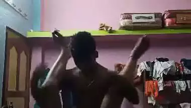 The guy fucks his desi stepsister in a Telugu sex video