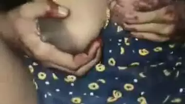 Man enjoys desi sex with a village milf in her house
