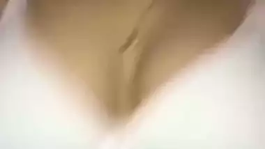Famous Srilankan TV host fucking in hotel room viral sex