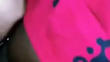 video of sexy Bengali GF kissing and fucking with BF