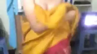 Andhra girl naked dress up clip