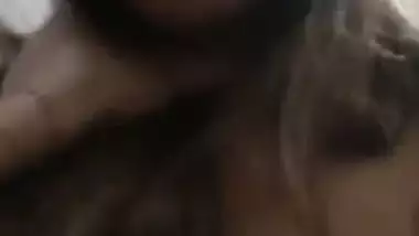 Riding cumload sex with Randi from Vijaywada