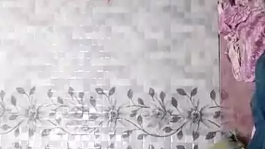 Desi girl painful fucking by boyfriend on cam