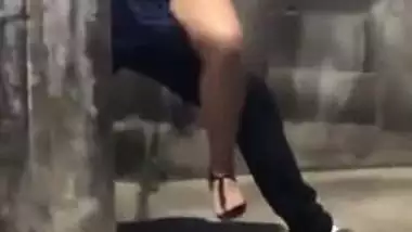 Outdoor quickie sex action has been caught on livecam